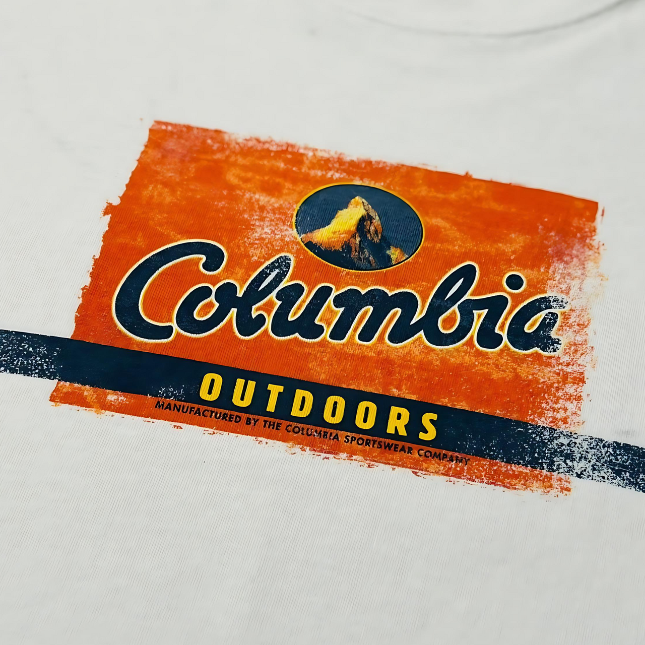 Columbia Sportswear Vintage Graphic T